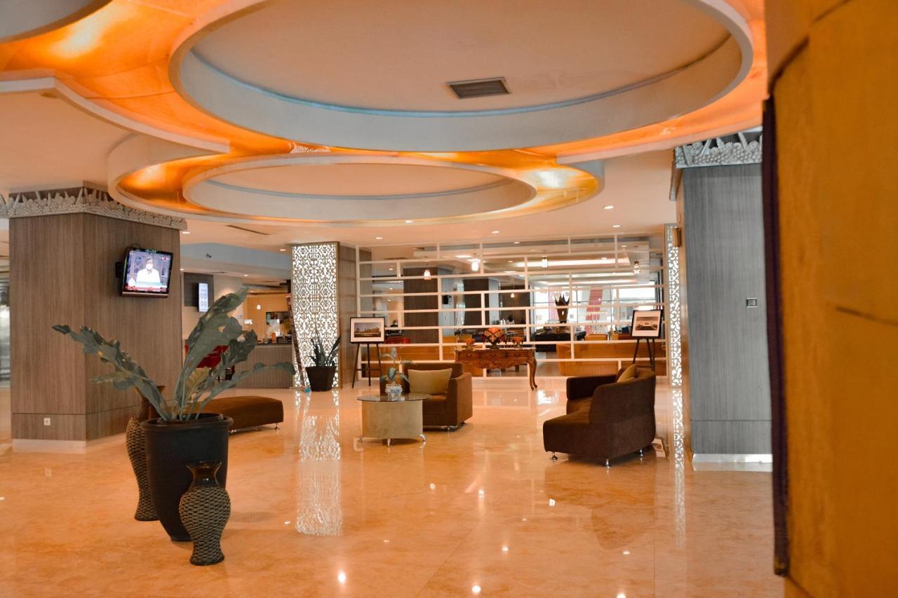 Truntum Padang Hotel Екстериор снимка