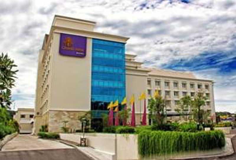 Truntum Padang Hotel Екстериор снимка