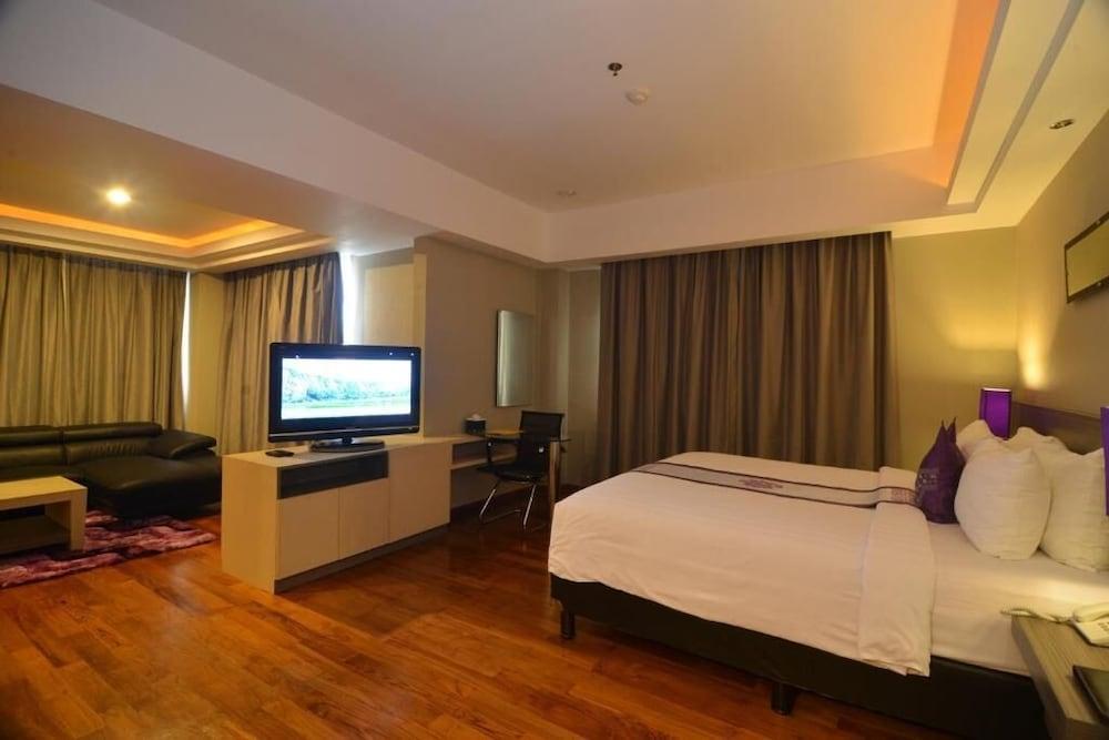 Truntum Padang Hotel Екстериор снимка