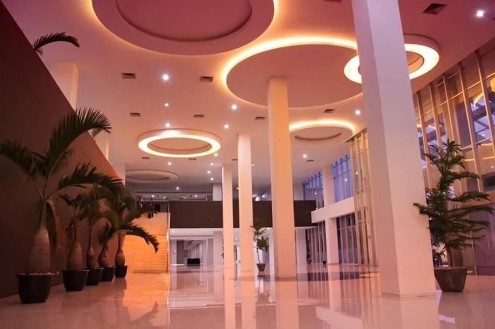 Truntum Padang Hotel Екстериор снимка