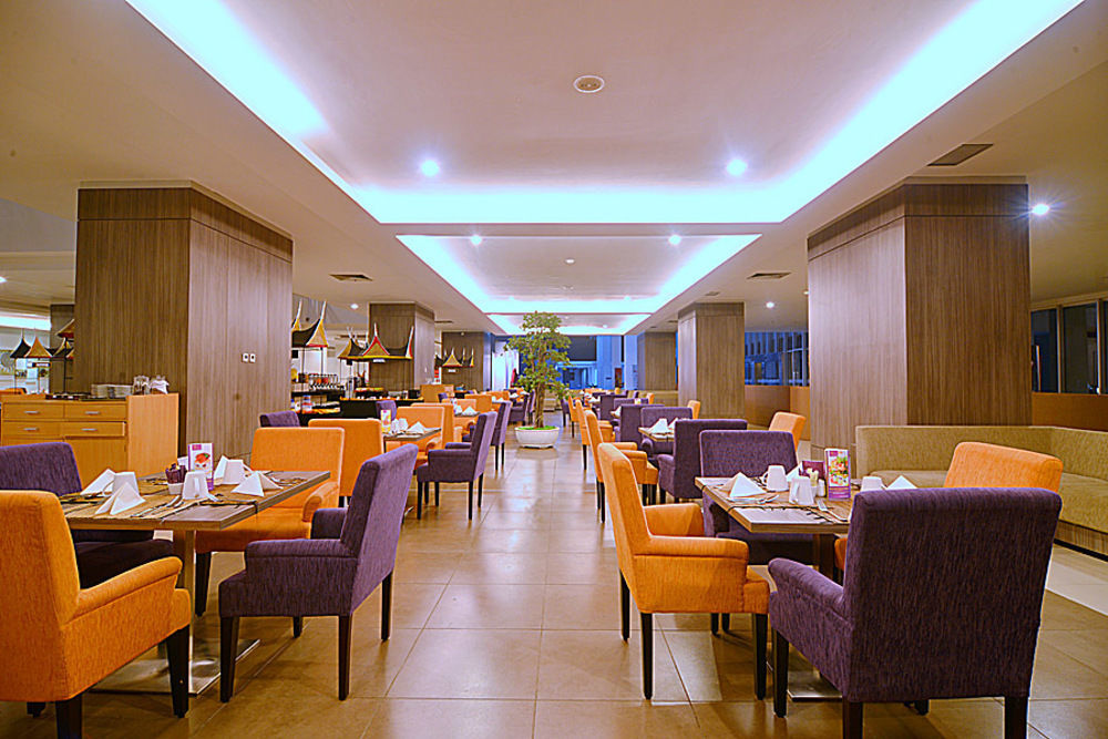 Truntum Padang Hotel Екстериор снимка